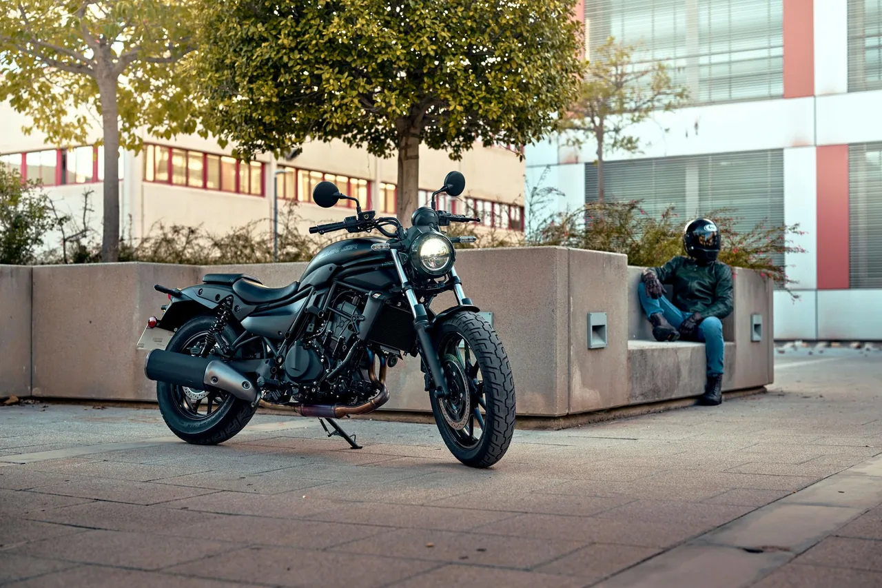 Kawasaki Eliminator 500 — imagem oficial