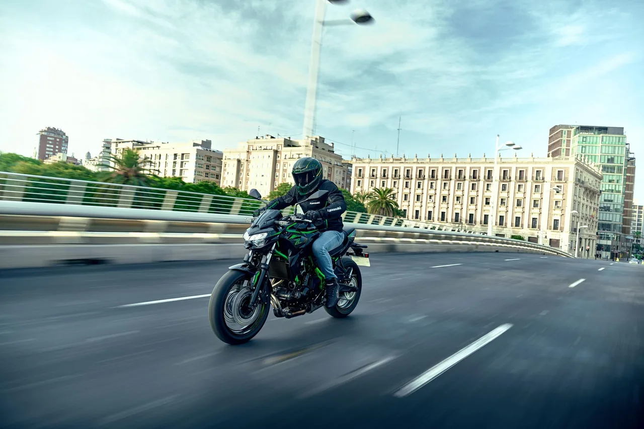 Kawasaki Z650 — imagem oficial