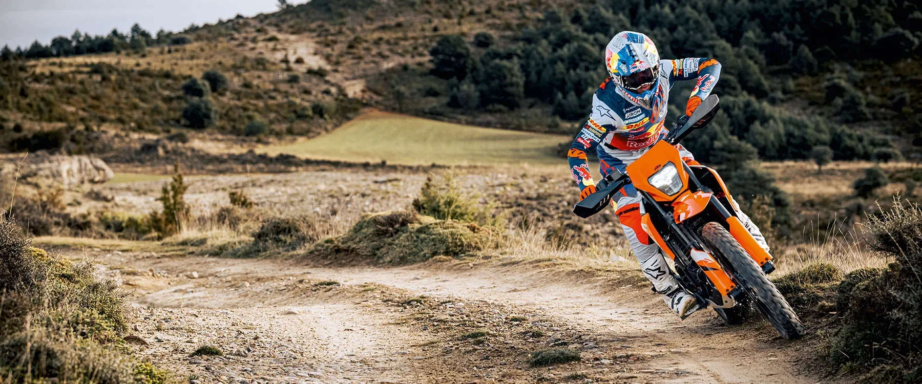 KTM 125 Enduro R — fotografia oficial em utilização